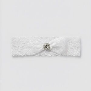 Elegant White Lace Headband with Gemstone
